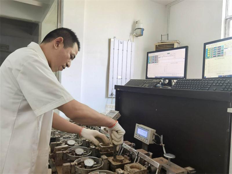 公司同002A：土工試驗甲級，可以承擔(dān)甲級及以下工程勘察資格所能承擔(dān)工程勘察項目的土工試驗任務(wù)； 聯(lián)系人：任玲，電話：18653883892(圖2)